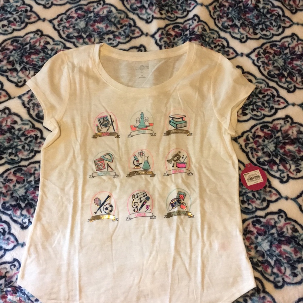 Short sleeve shirt